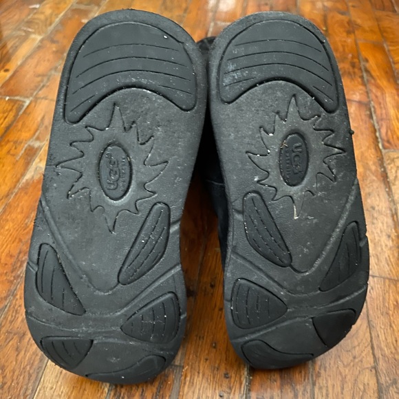 UGG 5195 Cargo II Black MidCalf Shearling Lined Pocket Boots Sz9 Used see photos - Picture 12 of 16